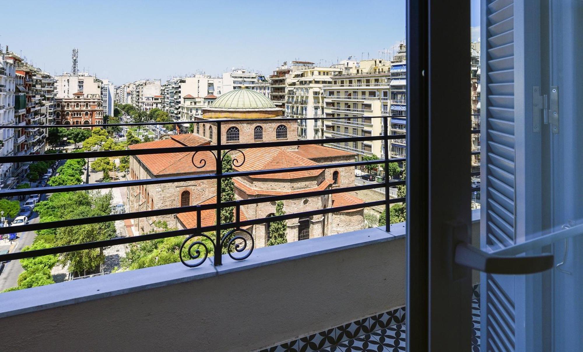 Queen Apartment Thessaloniki By Luxlikehome סלוניקי מראה חיצוני תמונה