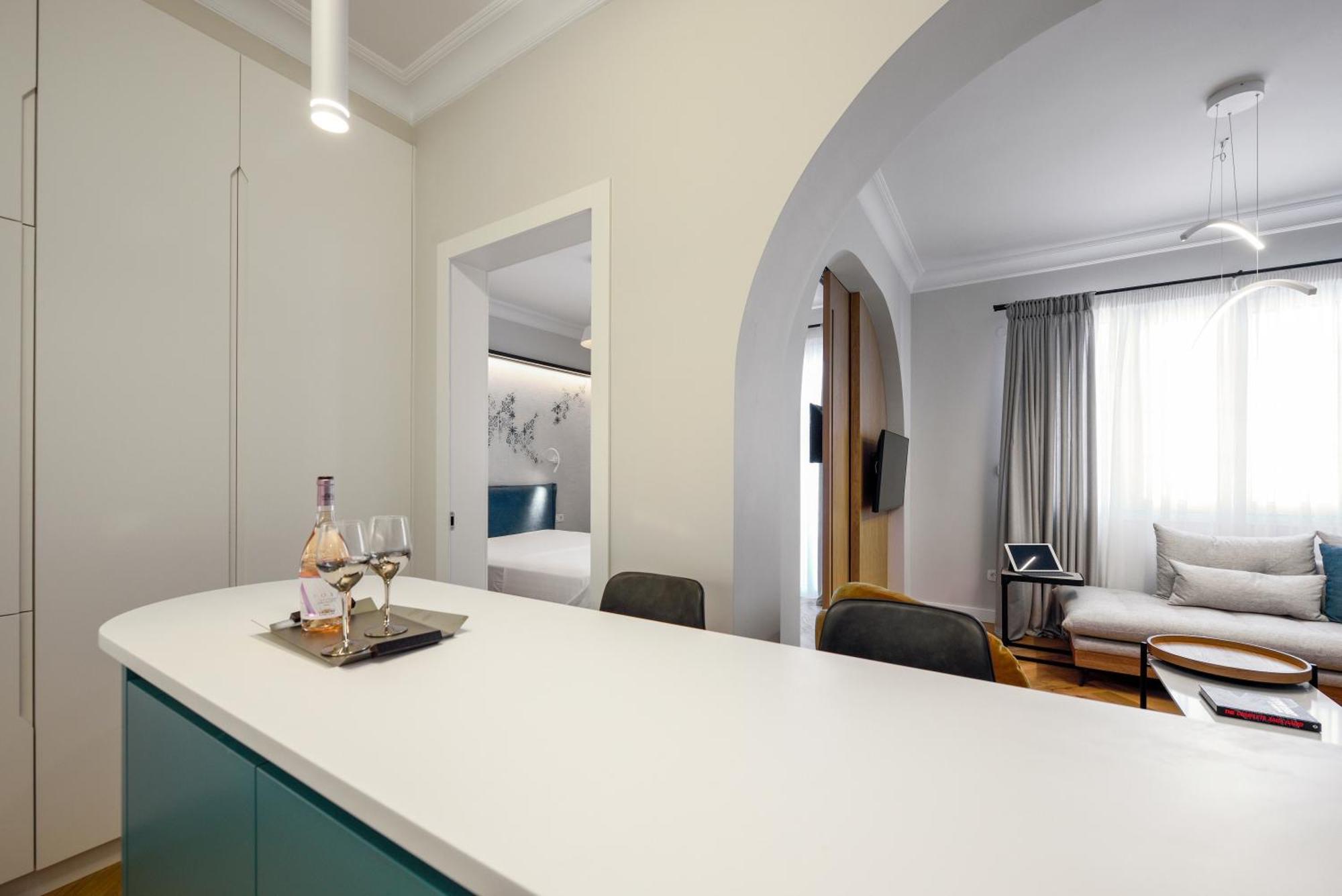 Queen Apartment Thessaloniki By Luxlikehome סלוניקי מראה חיצוני תמונה