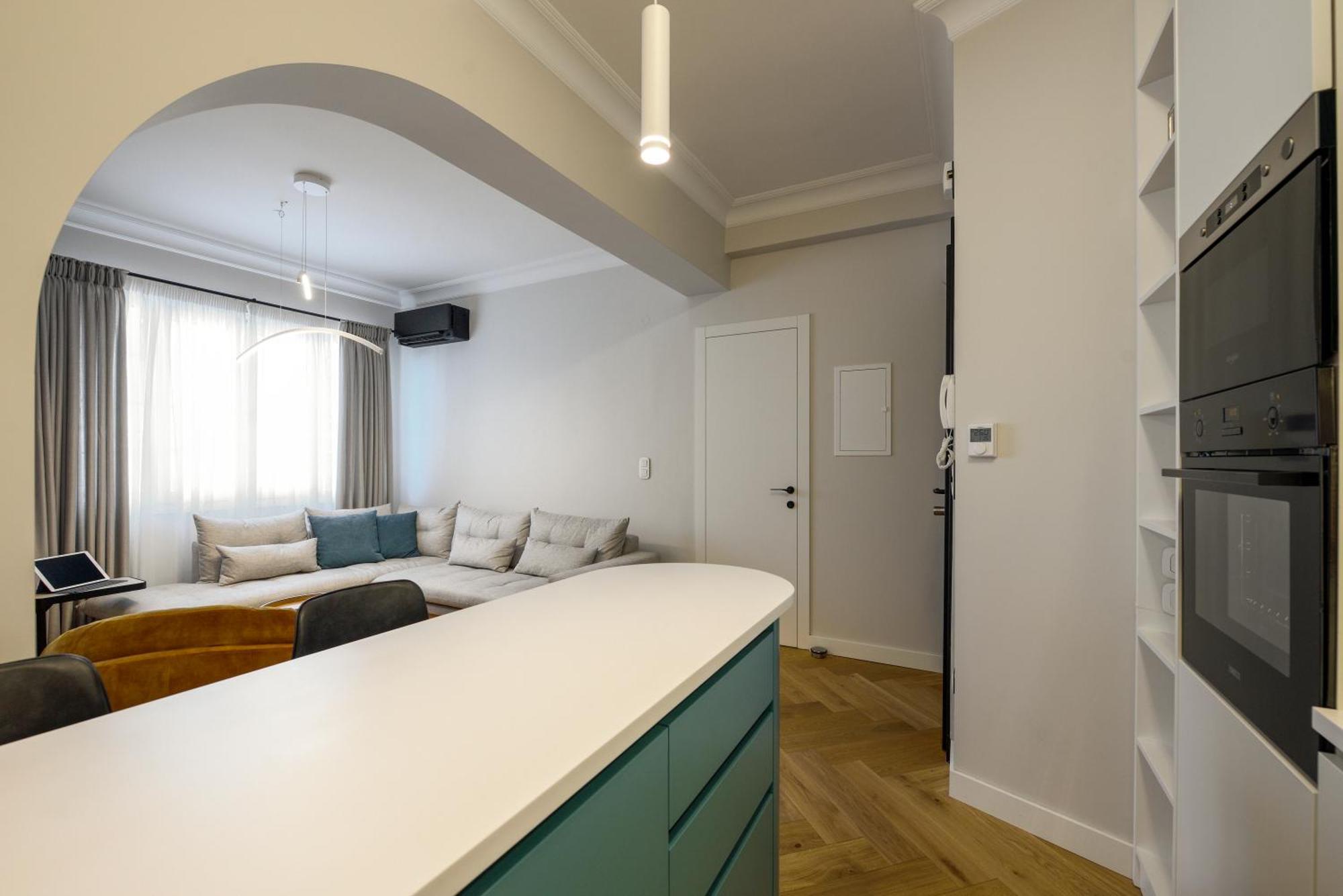 Queen Apartment Thessaloniki By Luxlikehome סלוניקי מראה חיצוני תמונה