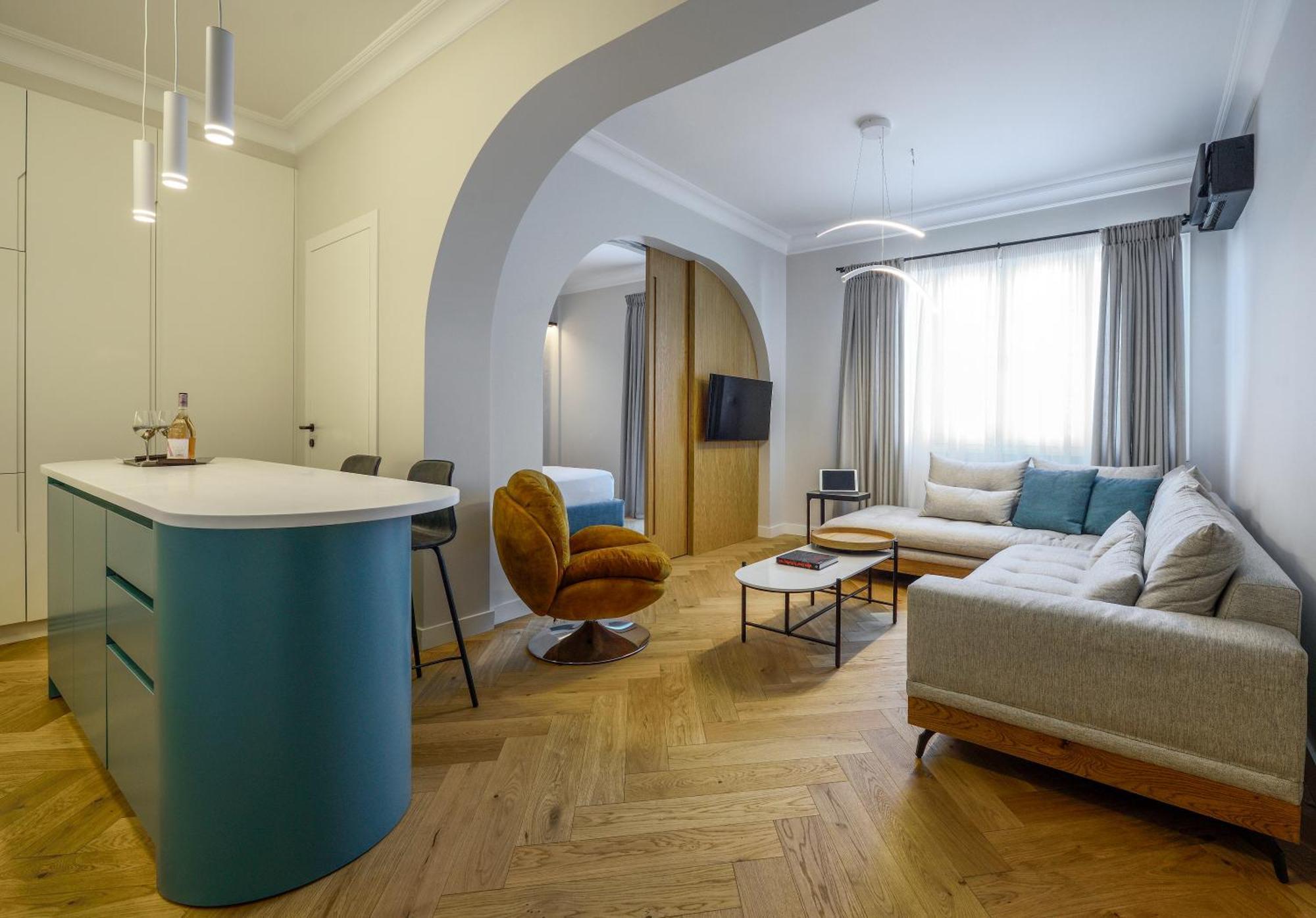 Queen Apartment Thessaloniki By Luxlikehome סלוניקי מראה חיצוני תמונה