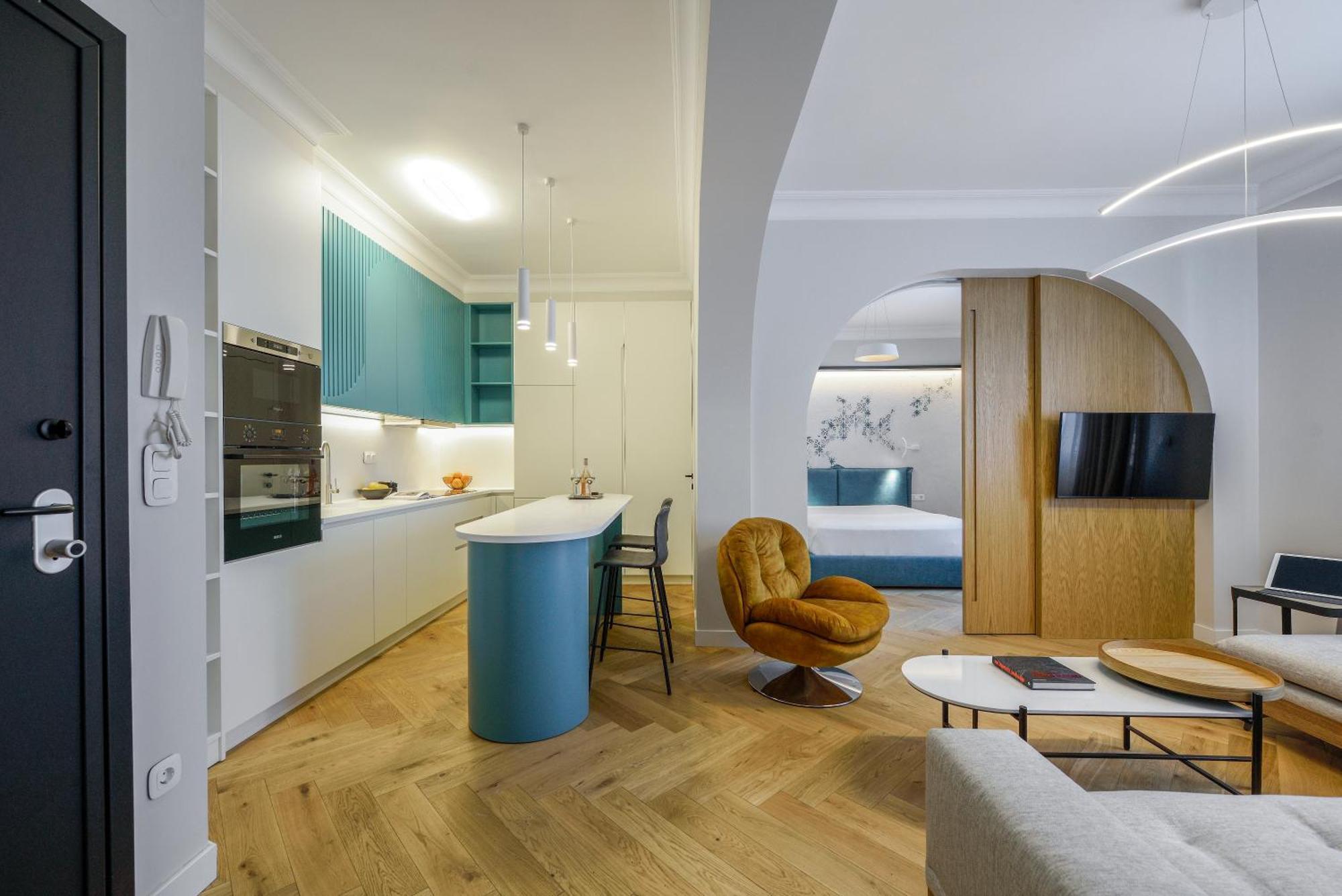 Queen Apartment Thessaloniki By Luxlikehome סלוניקי מראה חיצוני תמונה