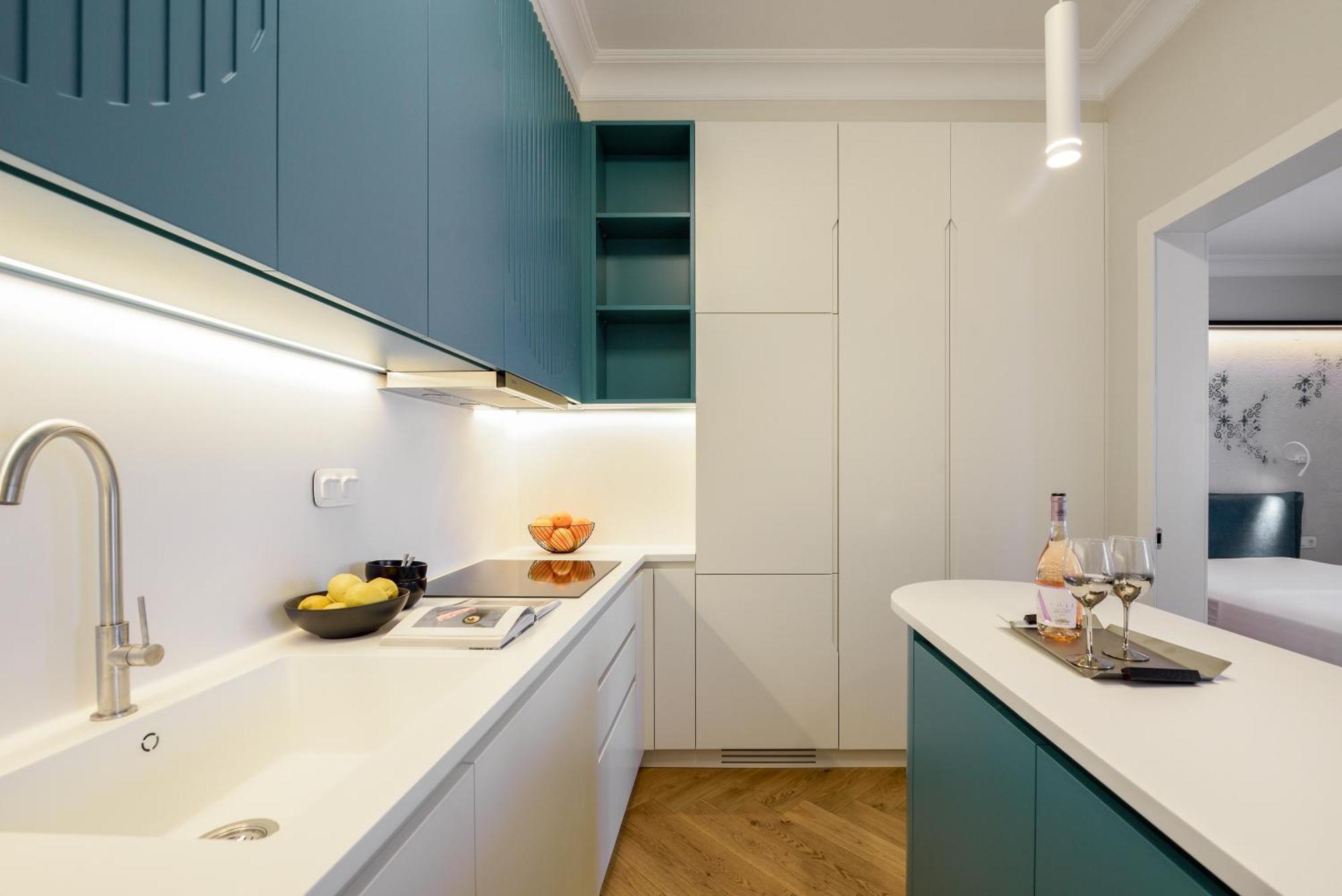 Queen Apartment Thessaloniki By Luxlikehome סלוניקי מראה חיצוני תמונה